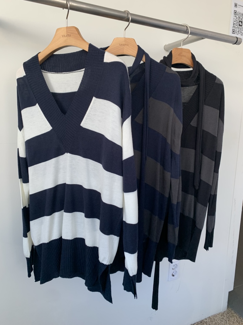 VAARA東大門實拍女裝新款熱賣人氣休閑職業推薦針織衫含脖帶VAARA針織衫