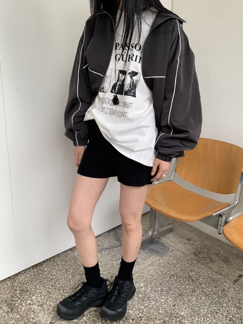 VAARA韓國代購女士新款人氣26春季職業休閑時尚熱賣長袖T恤VAARA長袖T恤