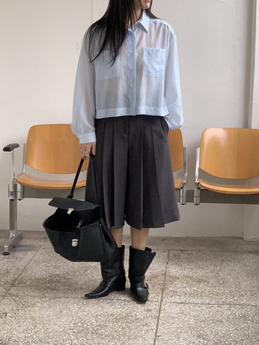 VAARA韓國代購女士新品職業26春季熱賣時尚休閑襯衫蕾絲衫VAARA襯衫/蕾絲衫