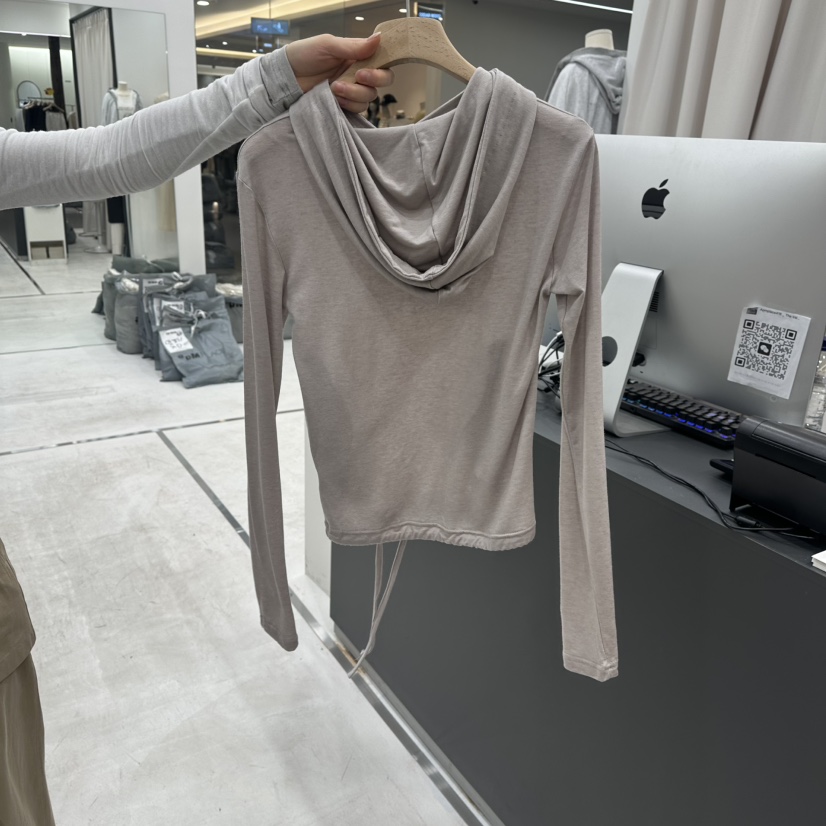 THE VALUE東大門直郵女士新款人氣職業熱賣時尚26春季長袖T恤THE VALUE長袖T恤