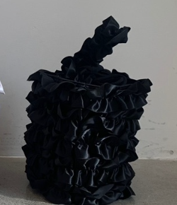 CLODE東大門代購女裝新款26春季休閑人氣熱賣手提包荷葉邊CLODE手提包圖色2