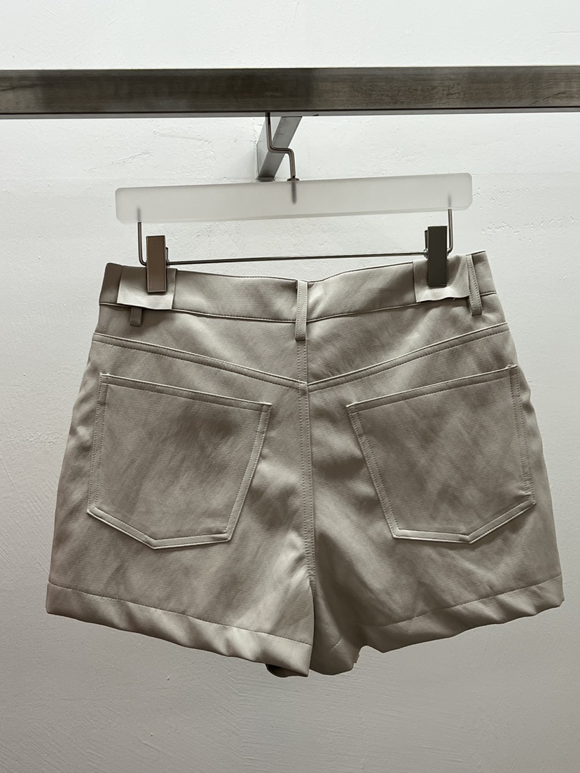 WEARABLE-L東大門實拍女裝新款26春季人氣推薦休閑職業短褲WEARABLE短褲