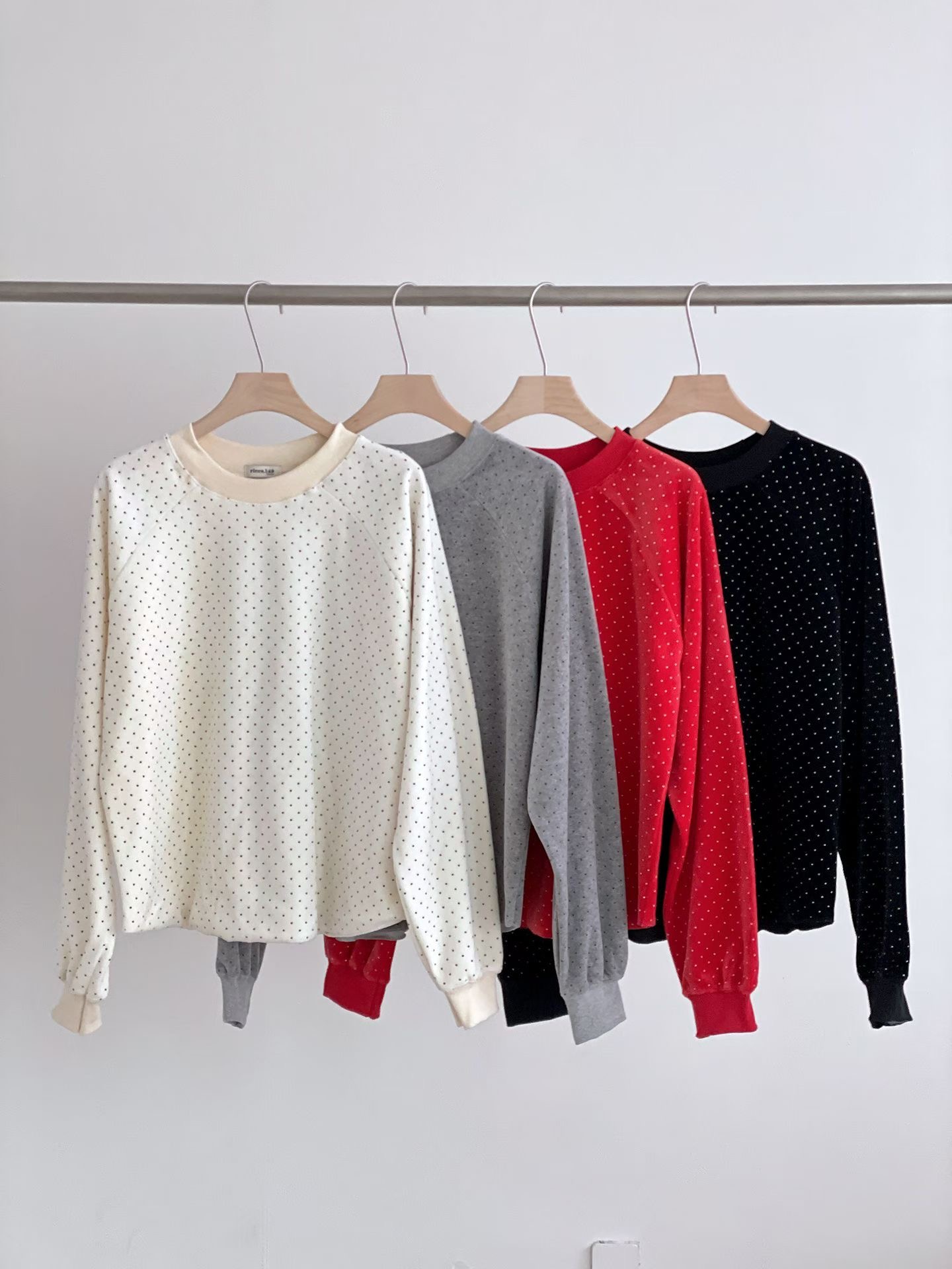 RICCO東大門實拍女裝新款真品熱賣26春夏休閑職業長袖T恤RICCO長袖T恤圖色4左四色