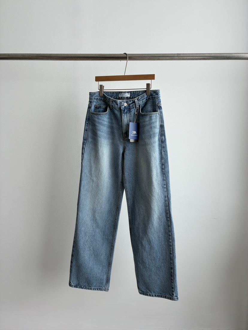 ROMANTICIZE東大門代購女裝新款時尚人氣牛仔褲水洗牛仔布ROMANTICIZE牛仔褲圖色1