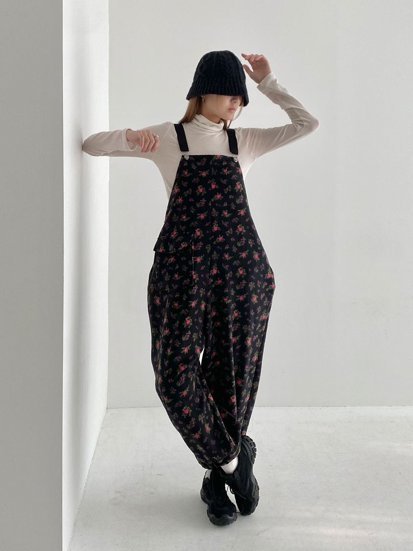 RICCO韓國代購女士新品職業時尚熱賣休閑26春夏背帶褲抓絨RICCO背帶褲