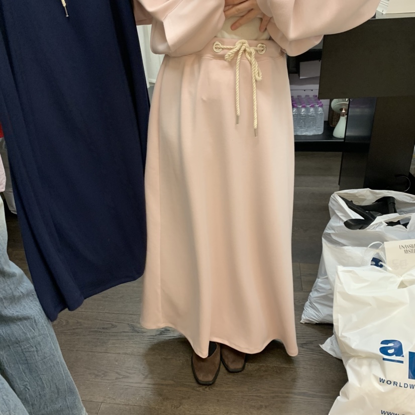 UNANSWERED-MYSTERY/FIFO東大門代購女裝新品時尚長裙鏤空UNANSWERED-MYSTERY/FIFO長裙圖色1