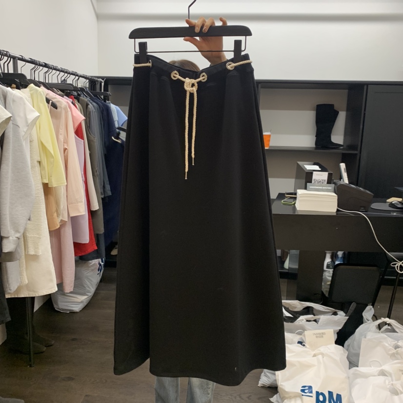 UNANSWERED-MYSTERY/FIFO東大門代購女裝新品時尚長裙鏤空UNANSWERED-MYSTERY/FIFO長裙圖色4