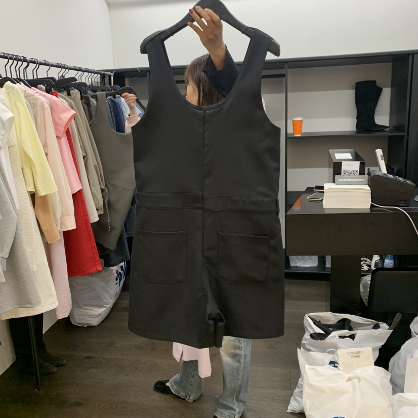 UNANSWERED-MYSTERY/FIFO韓國代購女裝新款推薦休閑連體褲UNANSWERED-MYSTERY/FIFO連體褲