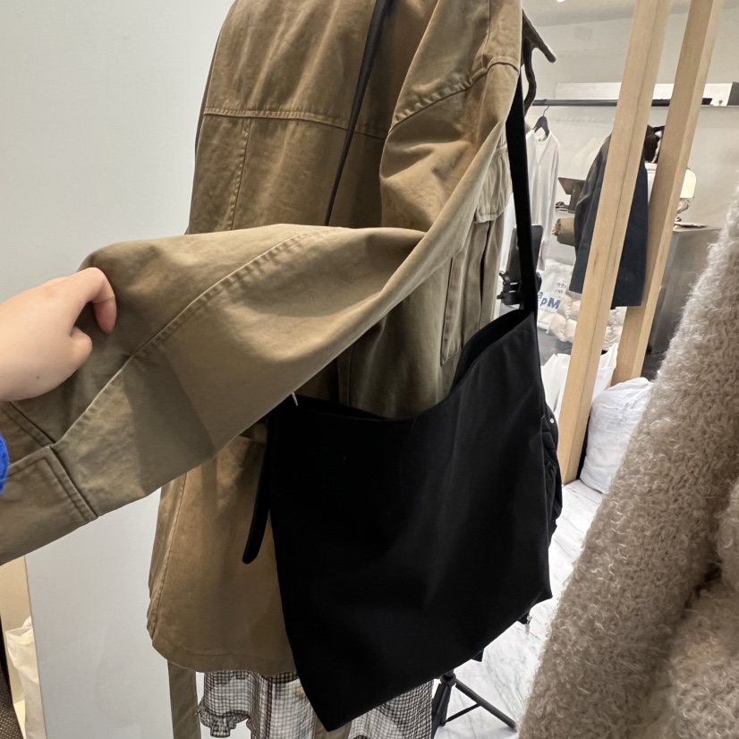 MORE THAN YESTERDAY/LOVE YOU SO MUCH東大門直郵女士新品人氣單肩斜跨包棉質LYSM/MORE THAN YESTERDAY單肩/斜跨包圖色2