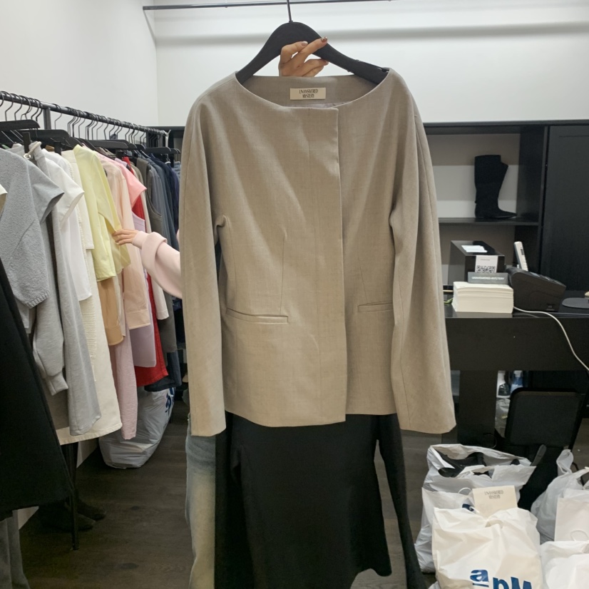 UNANSWERED-MYSTERY/FIFO韓國直郵女士新款熱賣26春夏夾克UNANSWERED-MYSTERY/FIFO夾克圖色1