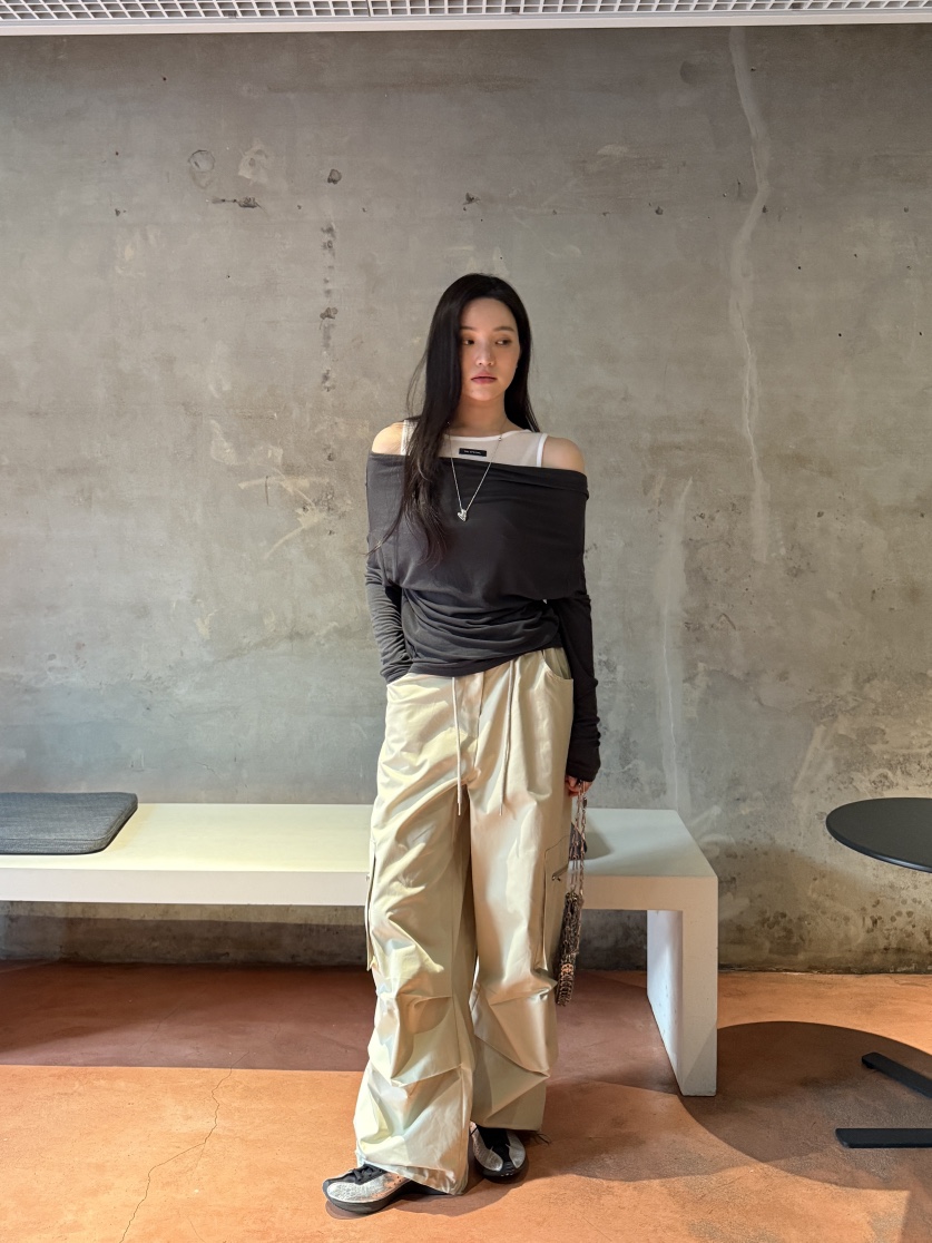 SPECIAL東大門直郵女士新款休閑熱賣人氣推薦真品長袖T恤SPECIAL長袖T恤