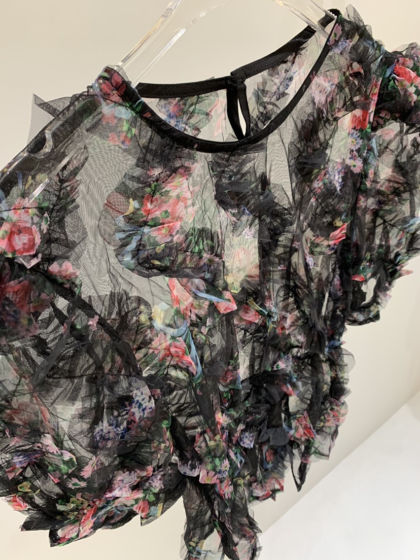 FABRIC東大門實拍女裝新品真品人氣推薦26春夏襯衫蕾絲衫FABRIC襯衫/蕾絲衫