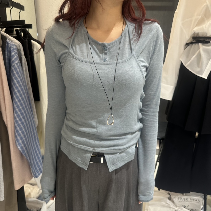 OVER NEAR韓國直郵女士新品推薦熱賣套裝不含項鏈兩件套OVER NEAR套裝圖色2