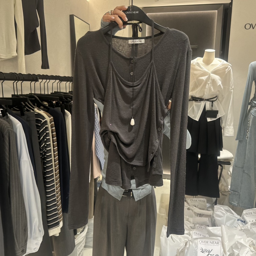 OVER NEAR韓國直郵女士新品推薦熱賣套裝不含項鏈兩件套OVER NEAR套裝圖色3