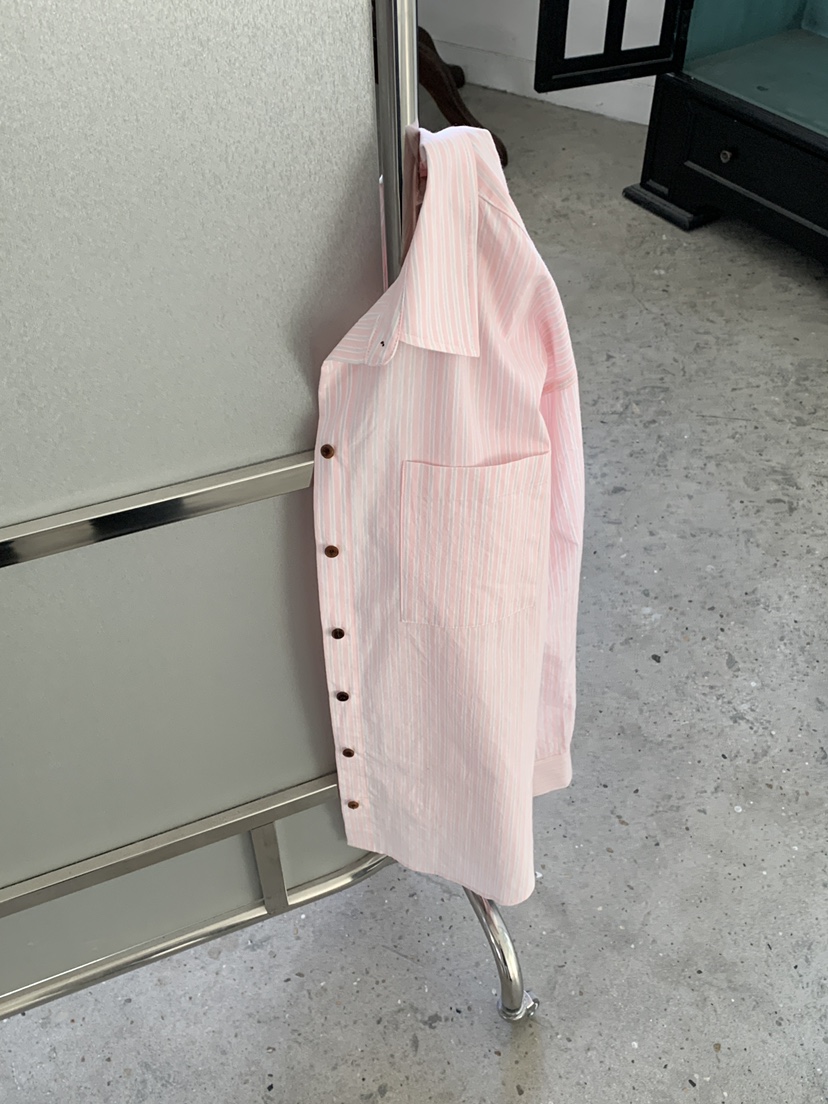 MOVENNE韓國代購女士新款26春季熱賣職業休閑時尚襯衫蕾絲衫MOVENNE襯衫/蕾絲衫