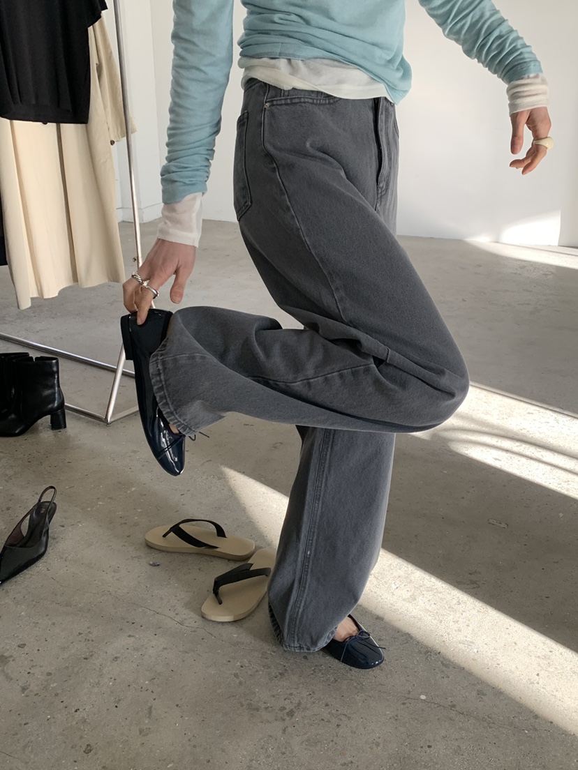 MOVENNE東大門實拍女士新款時尚推薦26春季人氣熱賣牛仔褲MOVENNE牛仔褲