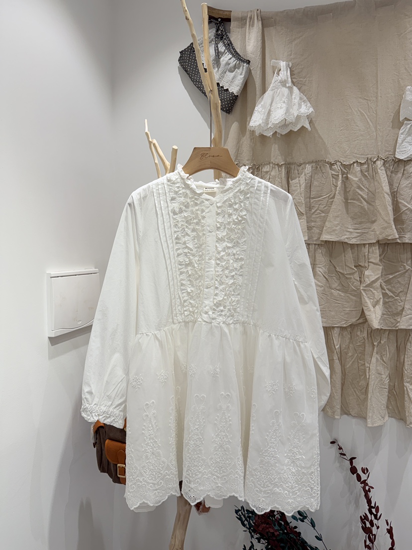 BLOOM韓國直郵女士新品時尚休閑26春季人氣推薦連衣裙蕾絲BLOOM-S連衣裙圖色1