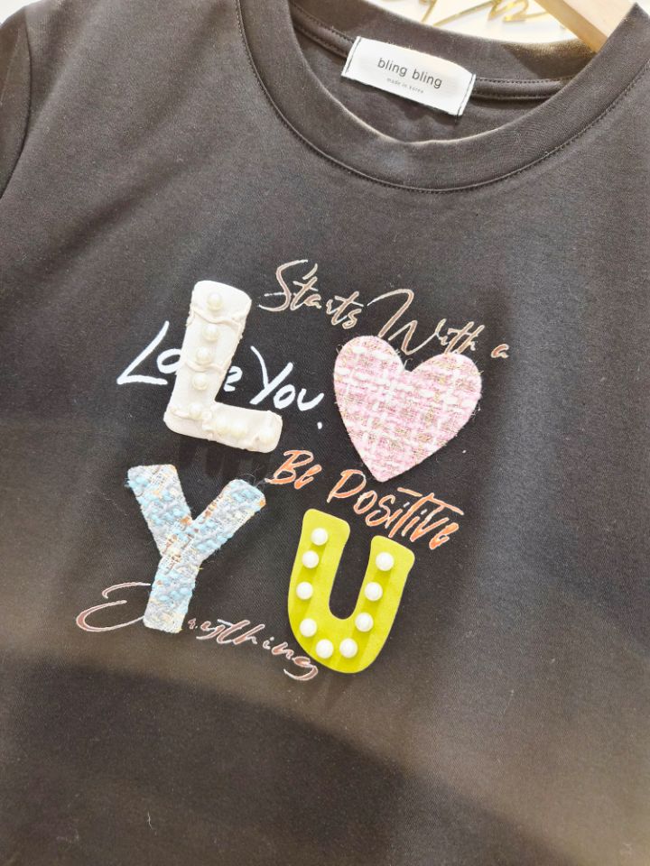 BLING BLING-S/RICO東大門直郵女裝新款人氣熱賣推薦T恤BLING BLING-S/RICOT恤