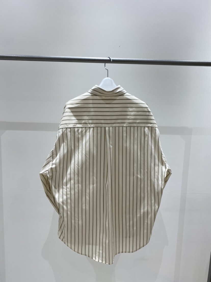 NOPROBLEM韓國直郵女裝新款熱賣26春季時尚職業襯衫蕾絲衫NOPROBLEM襯衫/蕾絲衫