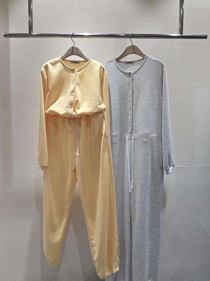 LIKEVAM東大門實拍女裝新款推薦熱賣休閑真品連體褲含帽子LIKEVAM連體褲