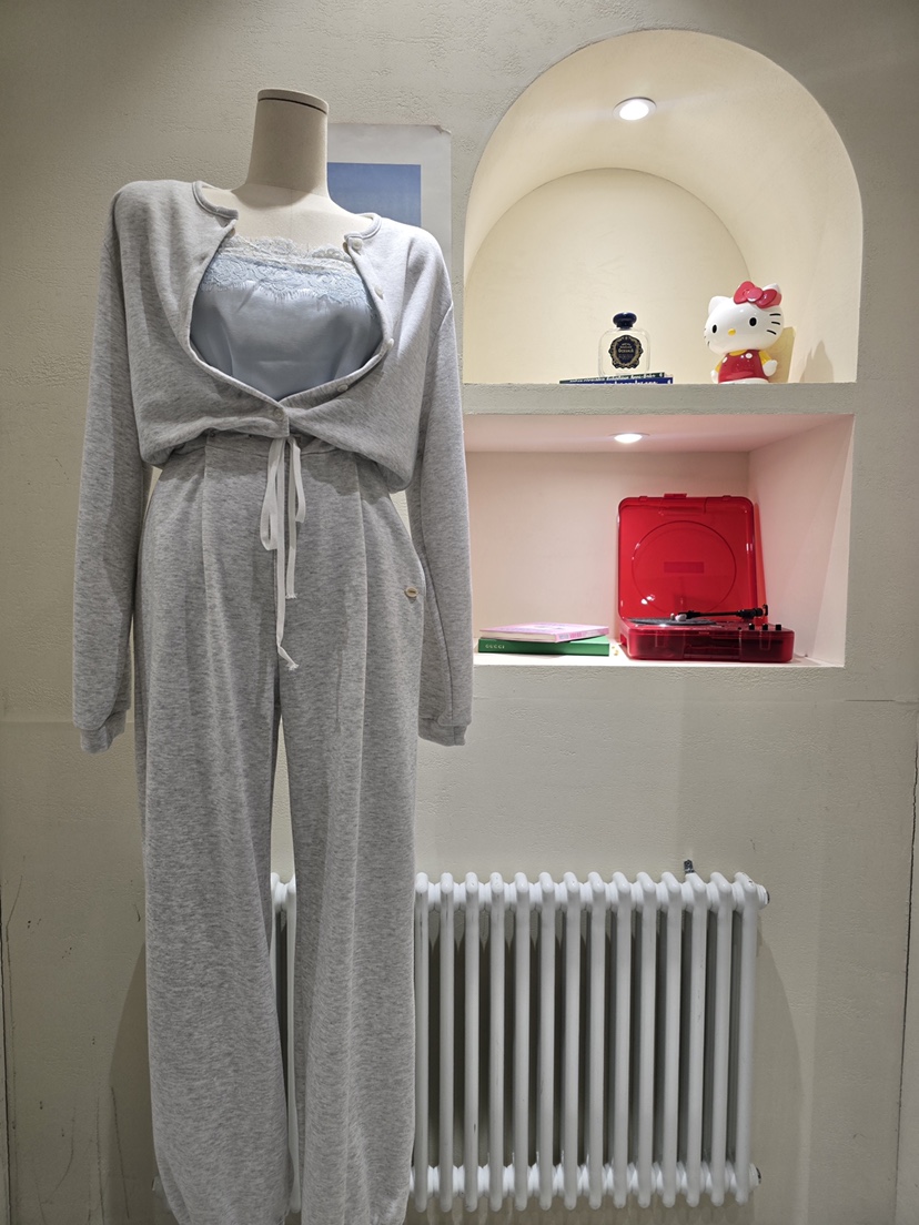 LIKEVAM東大門實拍女裝新款推薦熱賣休閑真品連體褲含帽子LIKEVAM連體褲