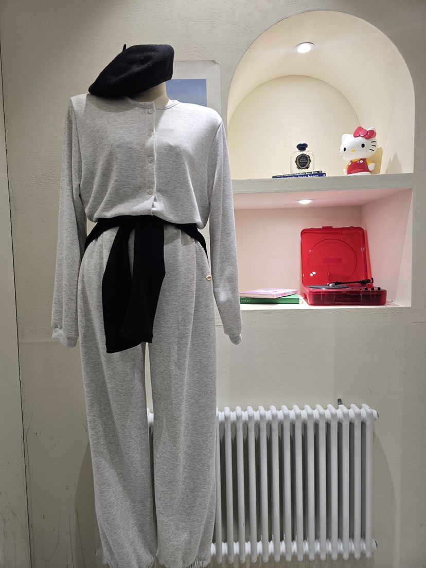 LIKEVAM東大門實拍女裝新款推薦熱賣休閑真品連體褲含帽子LIKEVAM連體褲