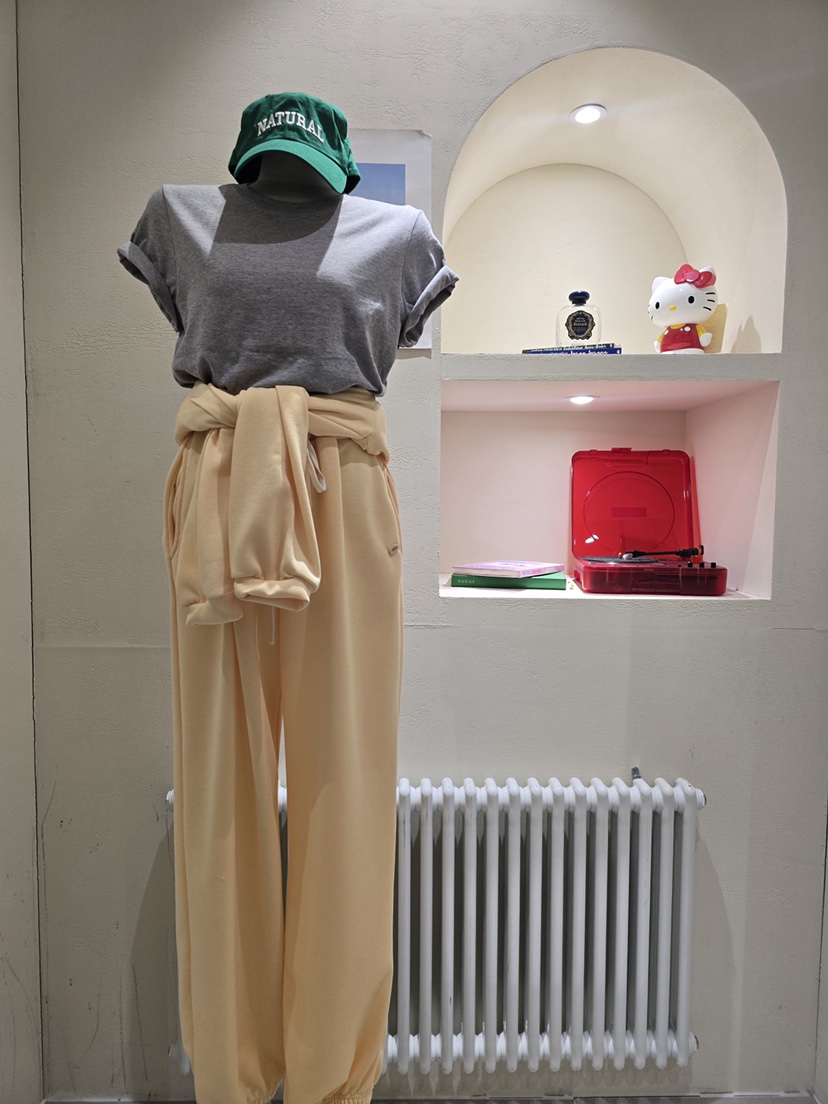 LIKEVAM東大門實拍女裝新款推薦熱賣休閑真品連體褲含帽子LIKEVAM連體褲