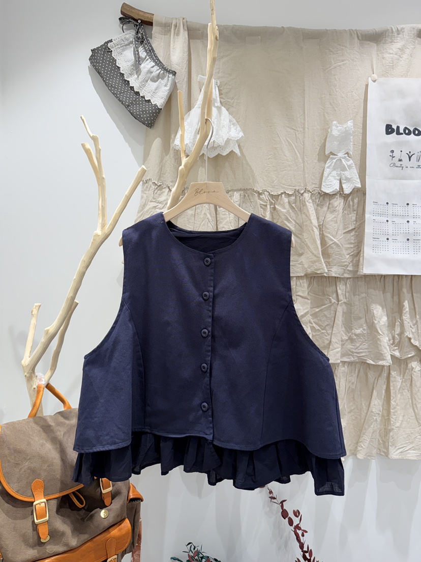 BLOOM東大門直郵女裝新品時尚推薦職業熱賣人氣馬甲荷葉邊BLOOM-S馬甲圖色1