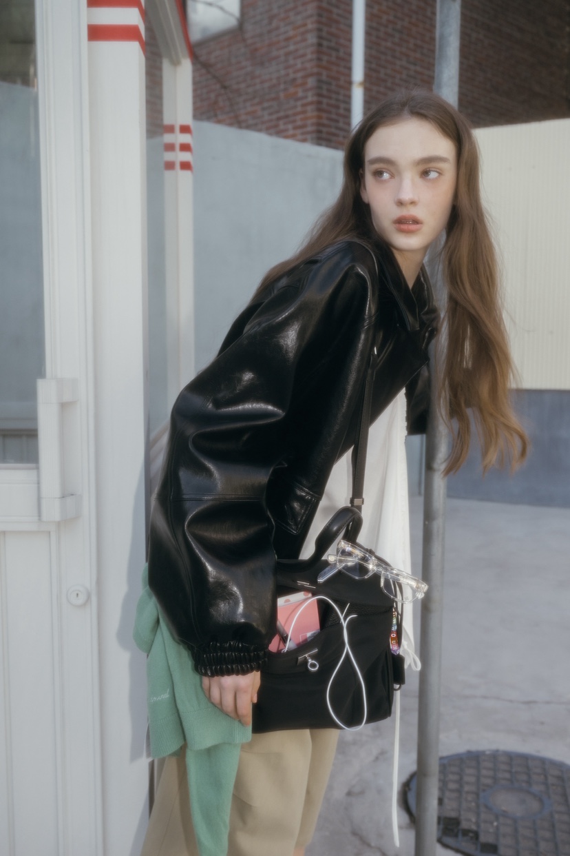 UNBOUND韓國直郵女士新品真品休閑推薦時尚職業人氣皮衣皮革UNBOUND皮衣