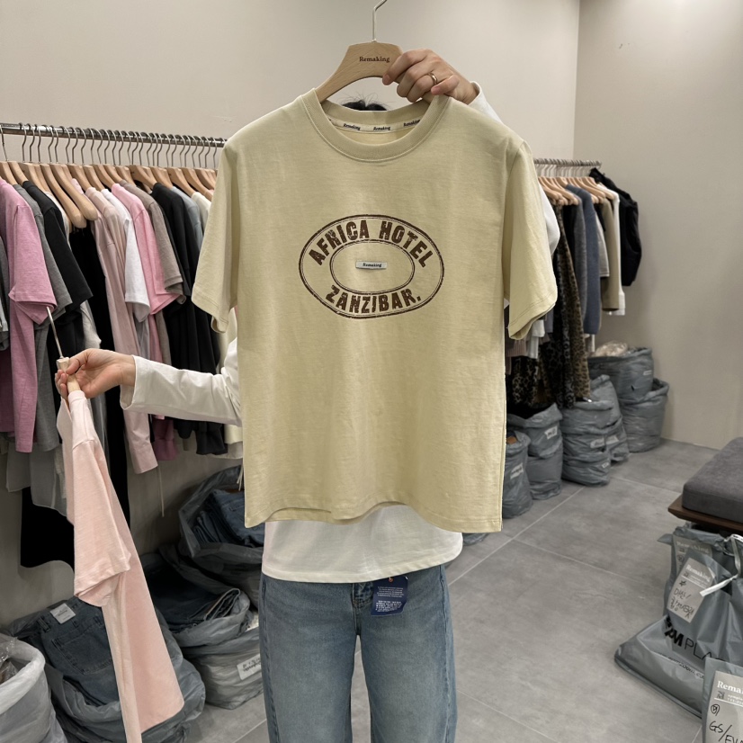 URBANSTORY/REMAKING韓國代購女士新款職業熱賣人氣推薦T恤Remaking/URBANSTORYT恤圖色1