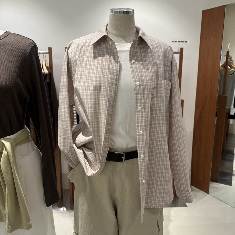 ANDMORE BUTTON東大門實拍女裝新款時尚職業休閑襯衫蕾絲衫ANDMORE BUTTON襯衫/蕾絲衫圖色1