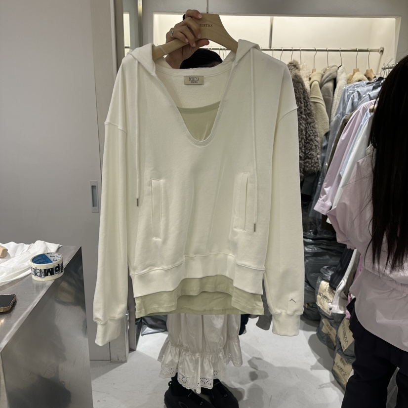 BERTHA東大門實拍女士新款真品26春夏休閑時尚熱賣人氣衛衣BERTHA衛衣圖色1