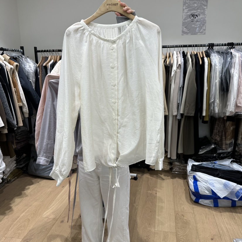 M.G.N東大門代購女裝新品人氣熱賣26春夏時尚襯衫蕾絲衫MAGNET襯衫/蕾絲衫圖色1