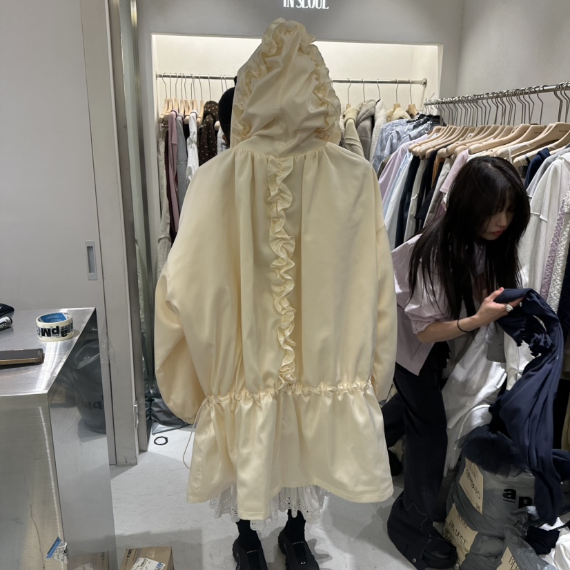 BERTHA東大門代購女士新款真品時尚人氣夾克荷葉邊連帽衫BERTHA夾克