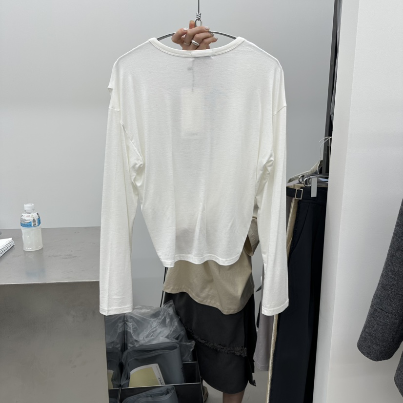 ENHANCE東大門直郵女裝新品熱賣26春夏真品時尚人氣長袖T恤ENHANCE/HOPESMORE長袖T恤