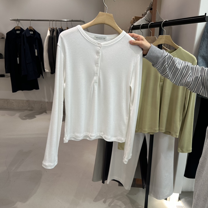 ANDMORE BUTTON東大門代購女裝新品人氣時尚長袖T恤紐扣ANDMORE BUTTON長袖T恤圖色1