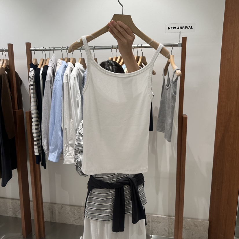 ANDMORE BUTTON東大門直郵女士新款推薦人氣26春季吊帶背心ANDMORE BUTTON吊帶/背心圖色1