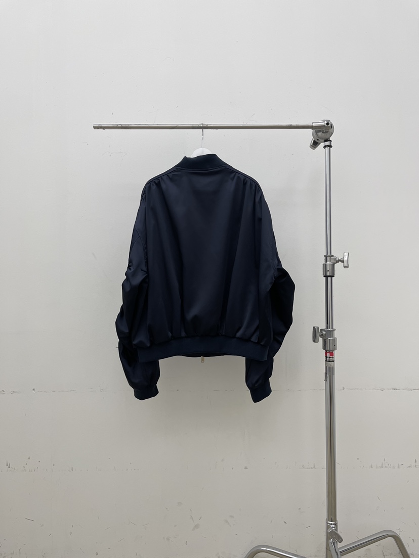 ATMOSPHERE東大門直郵女裝新品時尚休閑熱賣夾克褶皺緞面ATMOSPHERE/BLING夾克