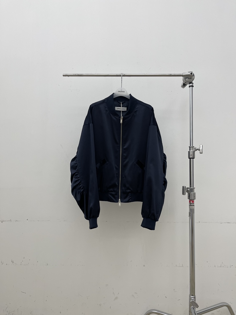 ATMOSPHERE東大門直郵女裝新品時尚休閑熱賣夾克褶皺緞面ATMOSPHERE/BLING夾克圖色2藏藍