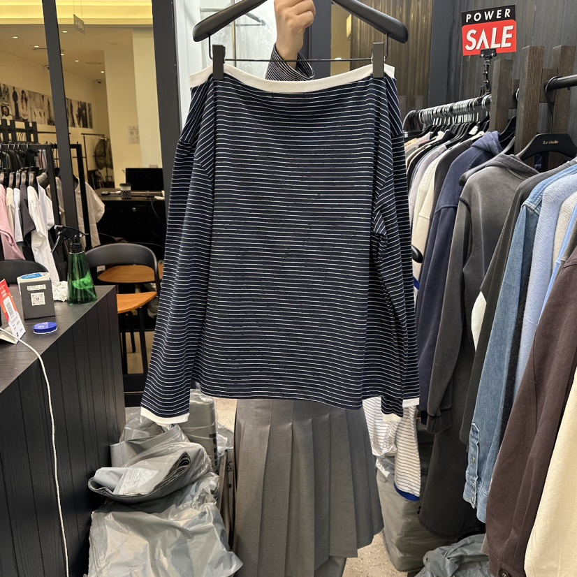 LE ETOILE東大門實拍女士新款時尚26春季休閑長袖T恤露肩LE ETOILE長袖T恤