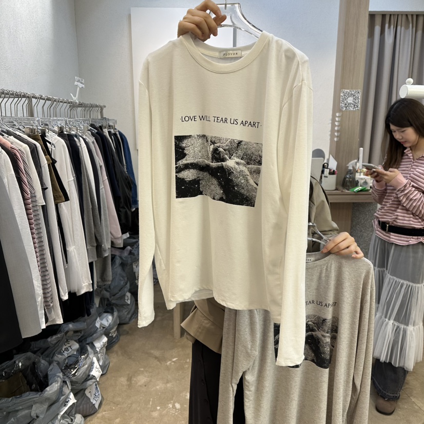 PLOVER東大門代購女裝新品人氣推薦休閑職業熱賣長袖T恤絨PLO_VER長袖T恤圖色1