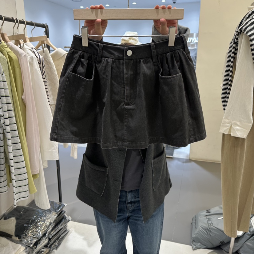 AURA韓國直郵女裝新款休閑推薦人氣26春季熱賣短裙荷葉邊Au ra短裙圖色2