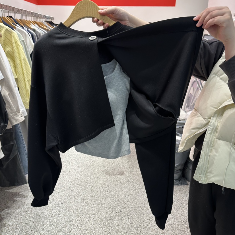 ATPZ東大門直郵女裝新款休閑時尚26春季熱賣衛衣短款紐扣ATTENTION PLEAES衛衣