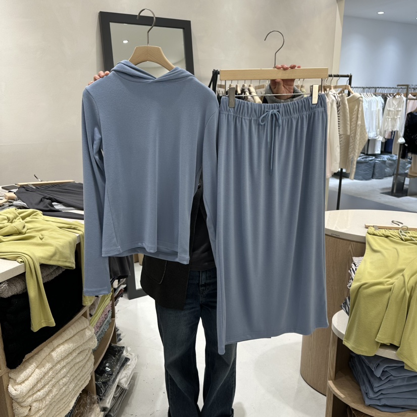 AURA東大門代購女裝新品推薦人氣熱賣休閑時尚26春季套裝Au ra套裝圖色2