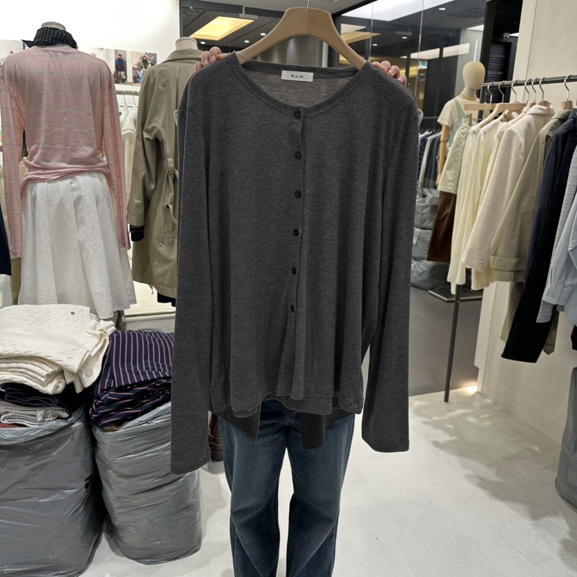 AURA韓國直郵女裝新品熱賣人氣推薦時尚26春季休閑針織衫Au ra針織衫圖色3