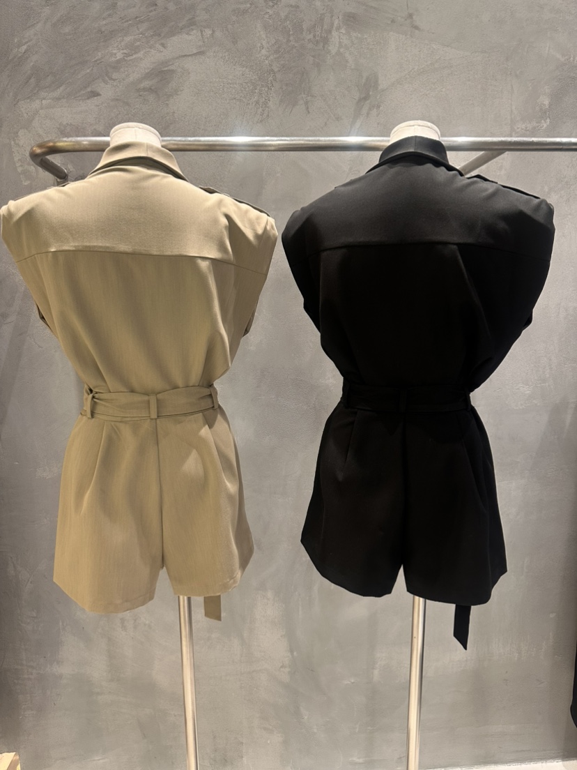 KIFF東大門代購女裝新品時尚真品人氣熱賣推薦套裝含腰帶KIFF套裝