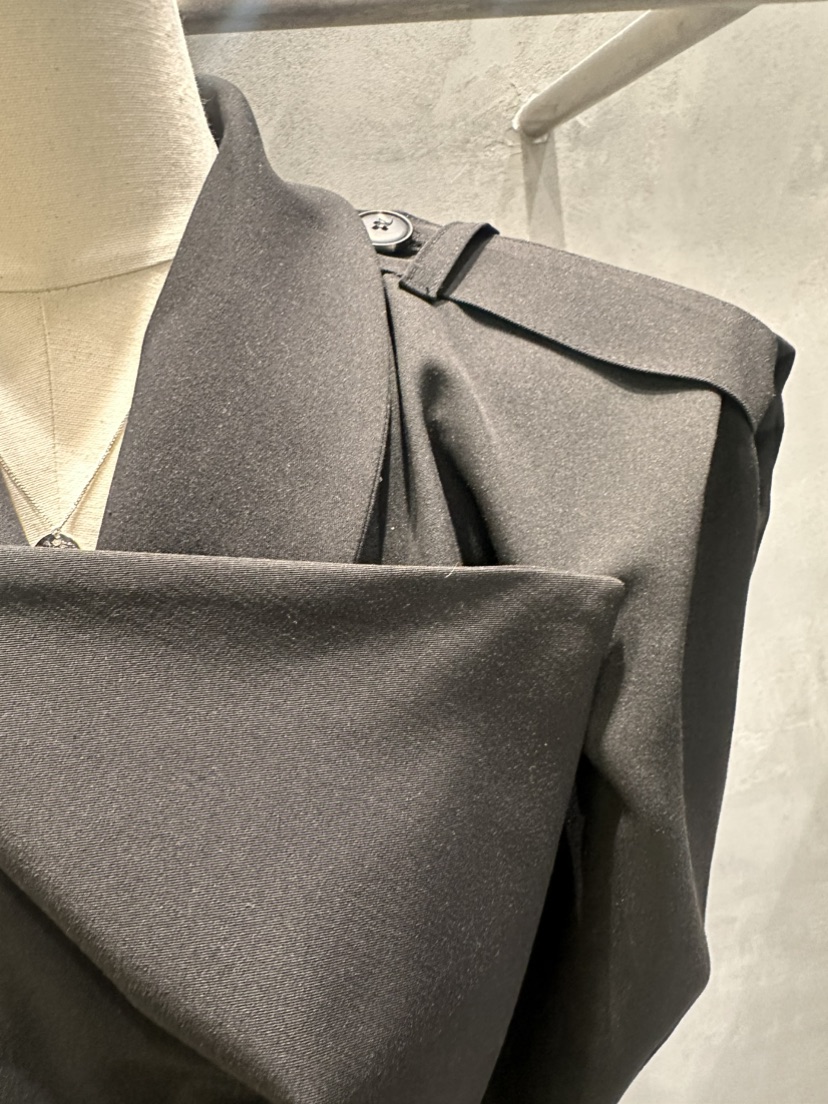 KIFF東大門代購女裝新品時尚真品人氣熱賣推薦套裝含腰帶KIFF套裝