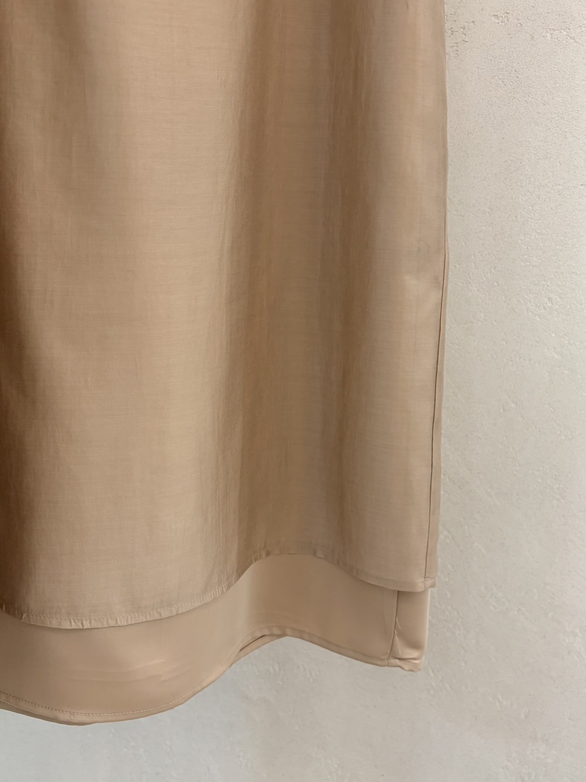 LE VASE韓國直郵女士新品職業人氣真品26春夏推薦連衣裙LE VASE連衣裙