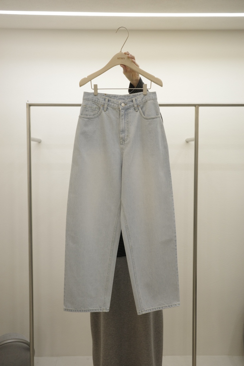 KERRY東大門直郵女士新品推薦職業休閑熱賣人氣時尚牛仔褲KERRY牛仔褲圖色1