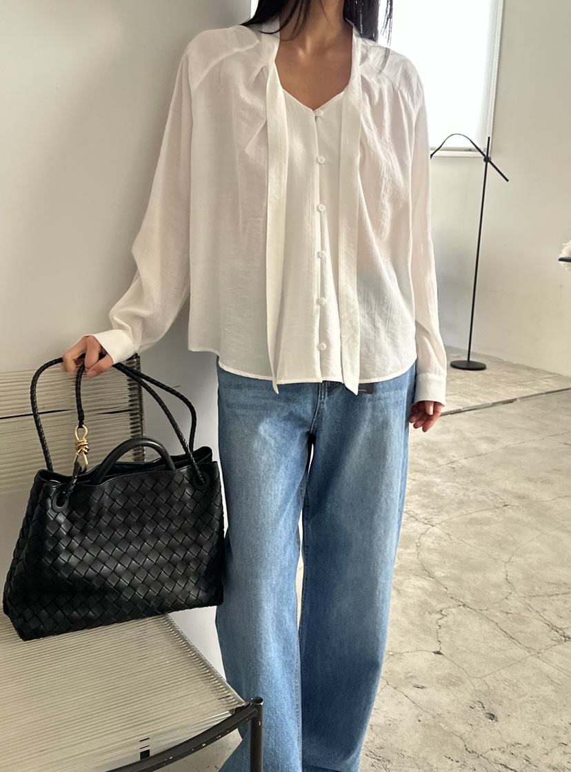 LE VASE東大門直郵女裝新品熱賣26春夏推薦人氣襯衫蕾絲衫LE VASE襯衫/蕾絲衫